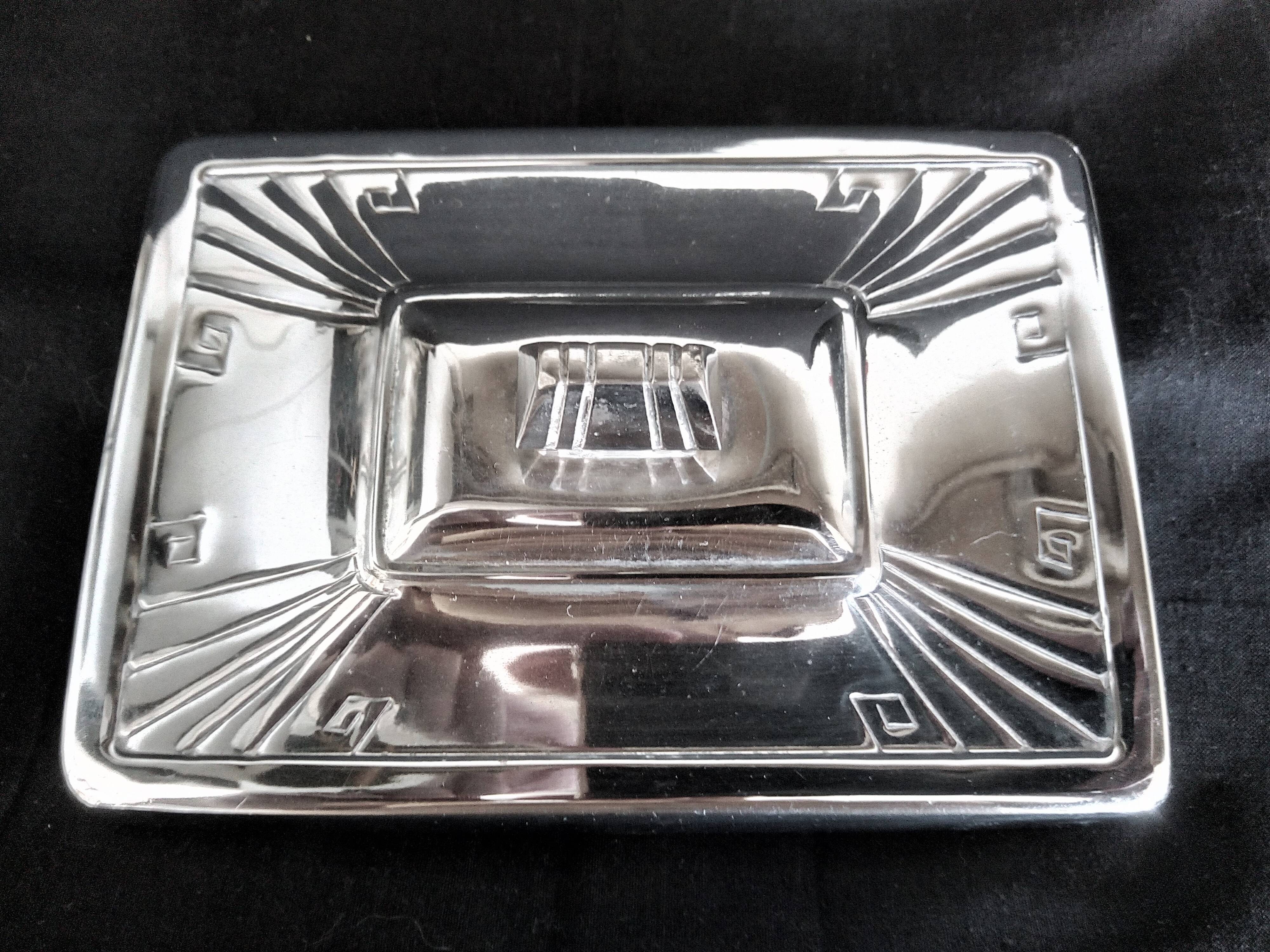 Art Deco cookie jar in chrome metal and glass