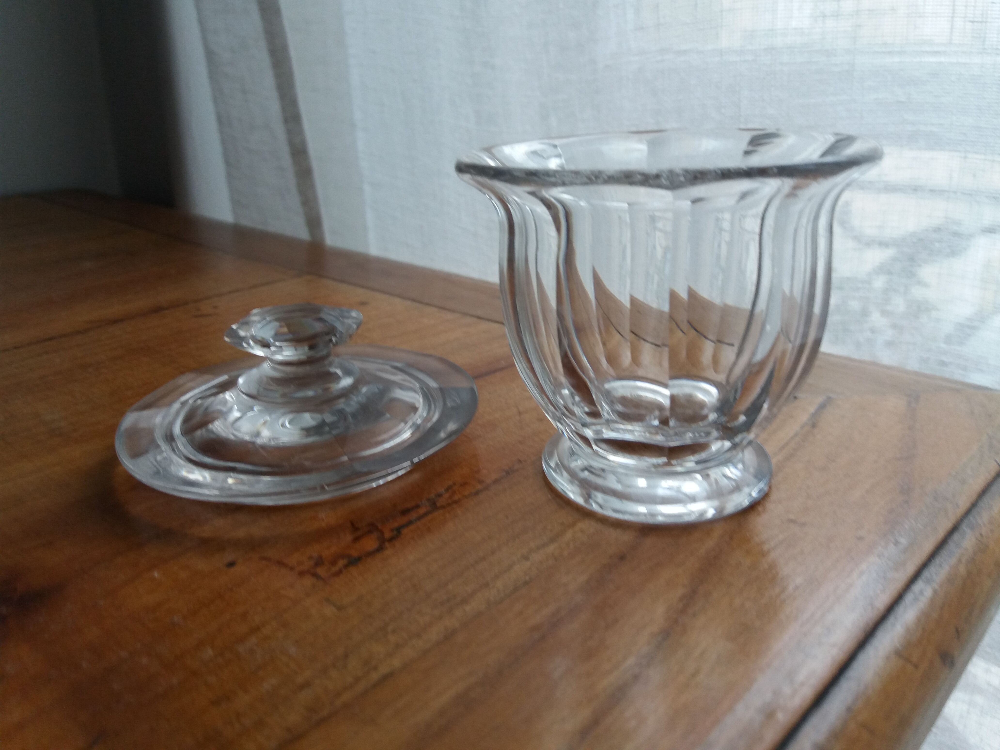 Jam pot covered in ancient Baccarat crystal