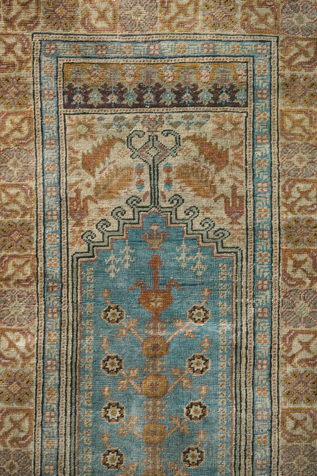 Hand Woven - Attractive Vintage Prayer Rug
