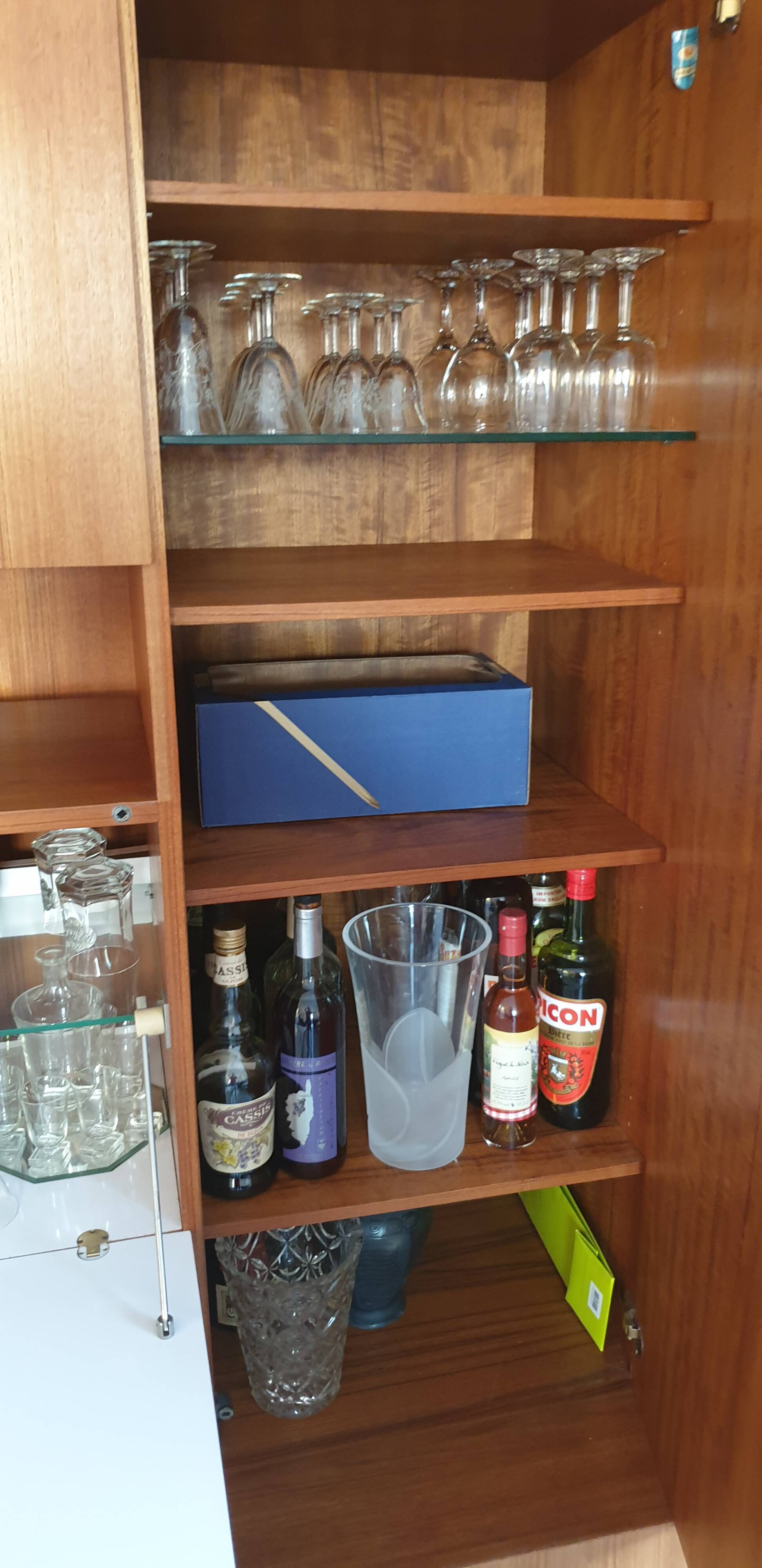 Large living room "Concorde" vintage 1970s Solid teak