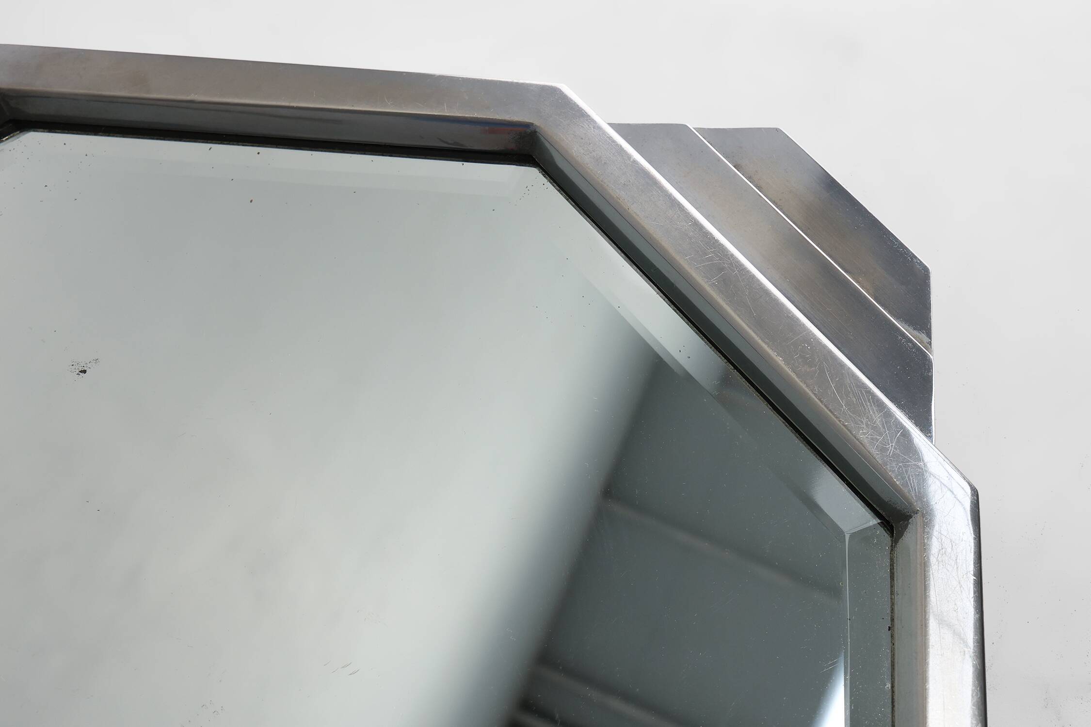 French Art Deco geometric octagonal Chrome and Mirrored Plateau, circa 1930