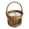 Beige wicker bottle holder