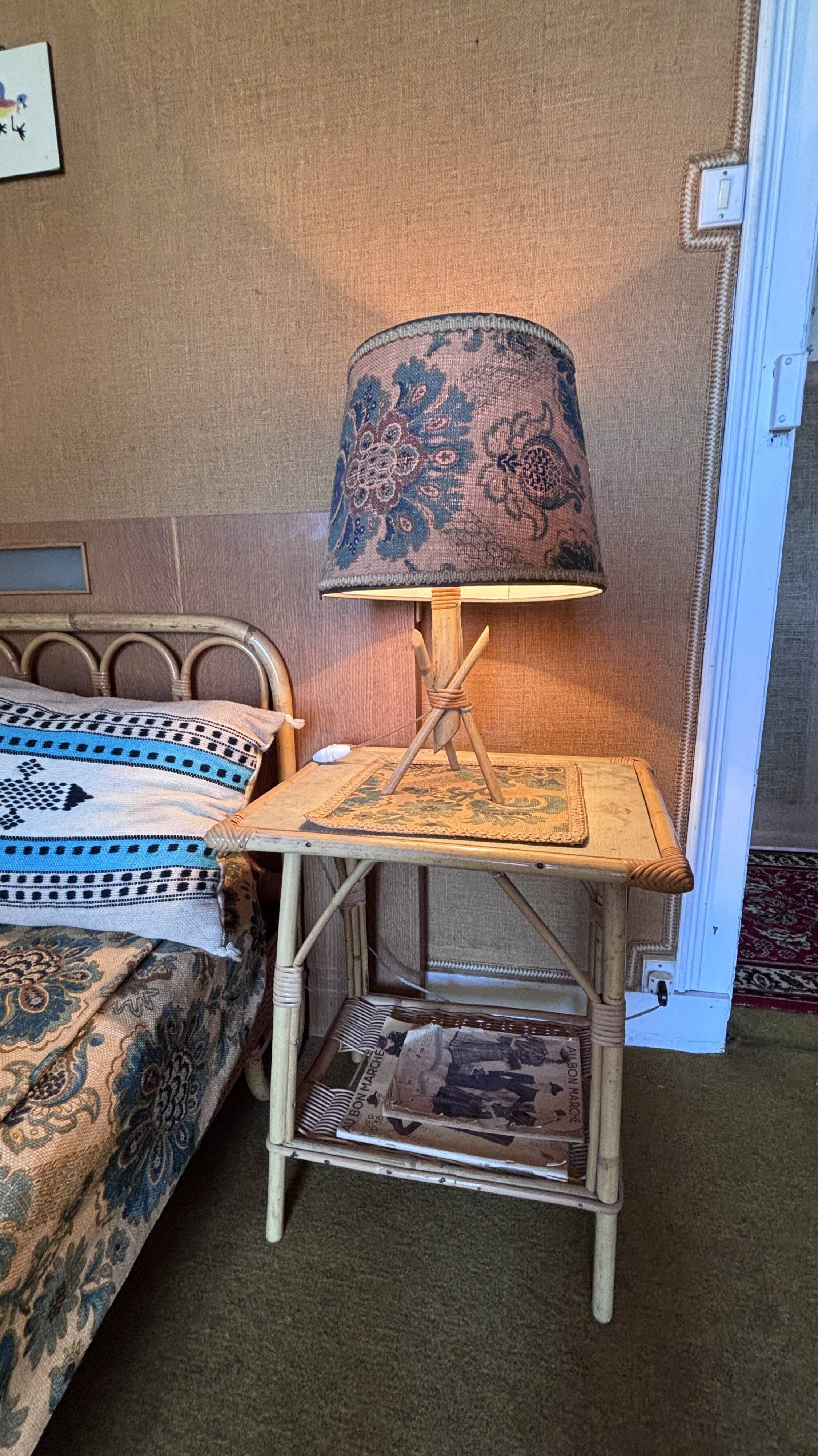 Vintage bedside table in bamboo and rattan with decorative top.