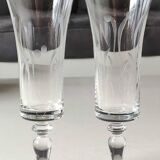 Set of 8 champagne flutes, flared neck. In crystal. Frosted plant motifs.