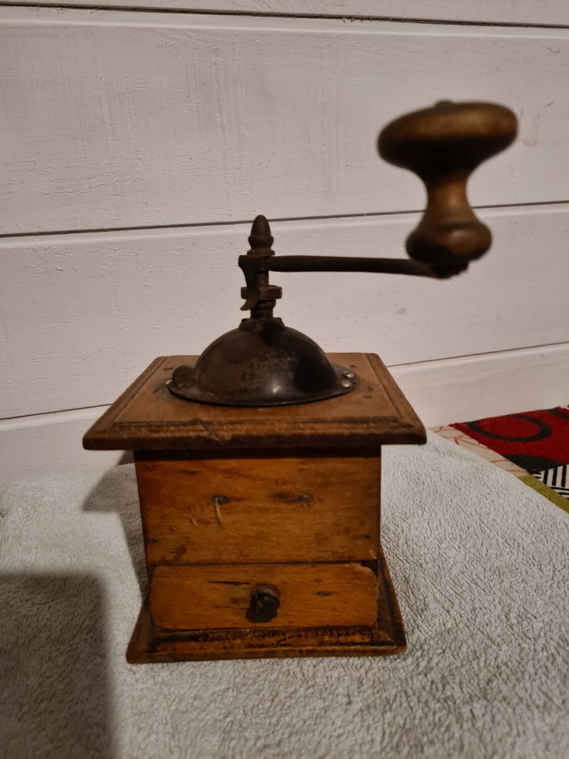 Pepper mill