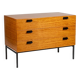 Commode en merisier blond vernis. Années 1960.