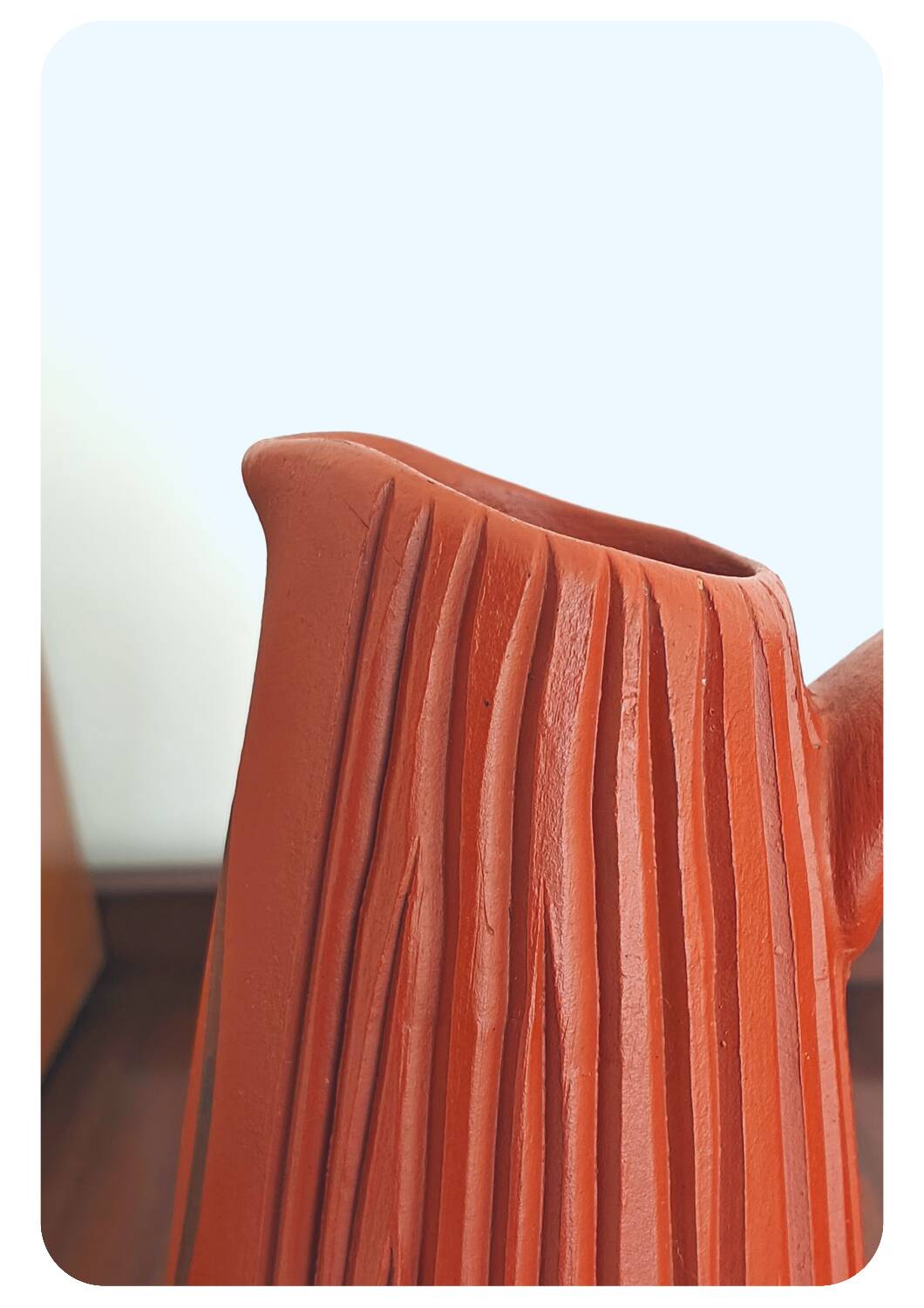 Carafe en terre cuite des années 1970