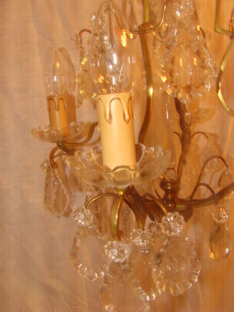 crystal chandelier type with a 4-arm light cage