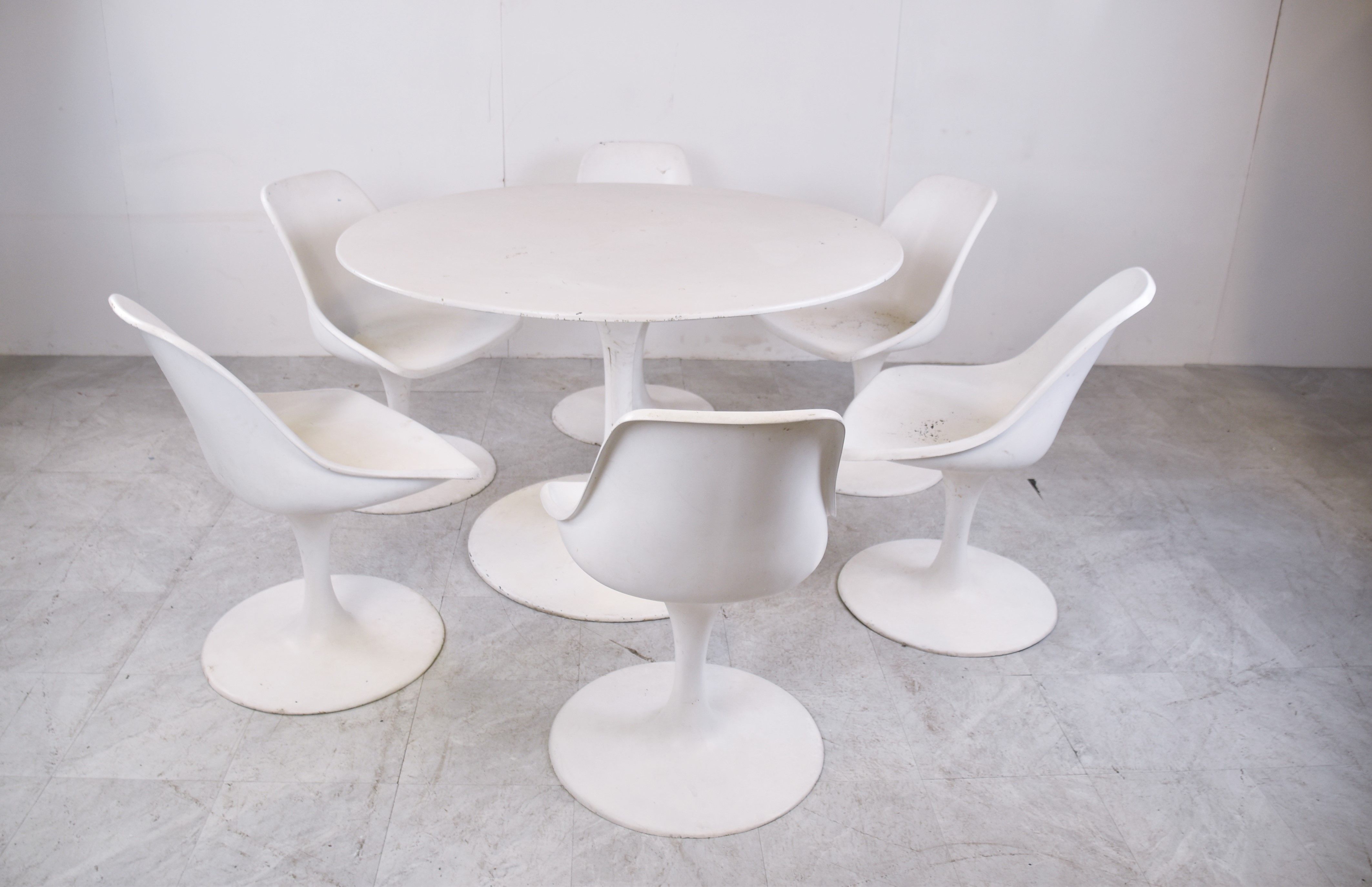 Vintage space age fiberglass dining set, 1960s