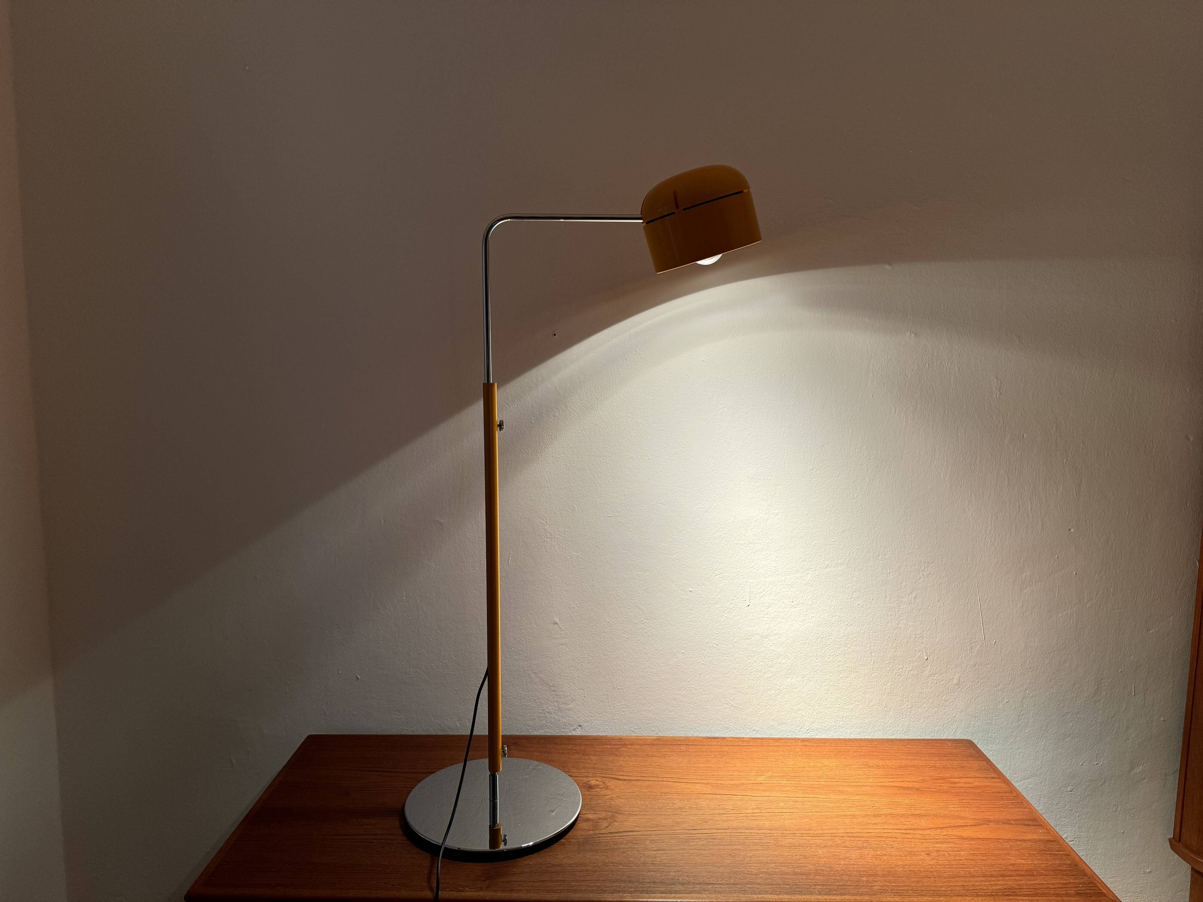 Lampadaire Spot orientable Space Age Gallery par Arnold Berges pour Staff