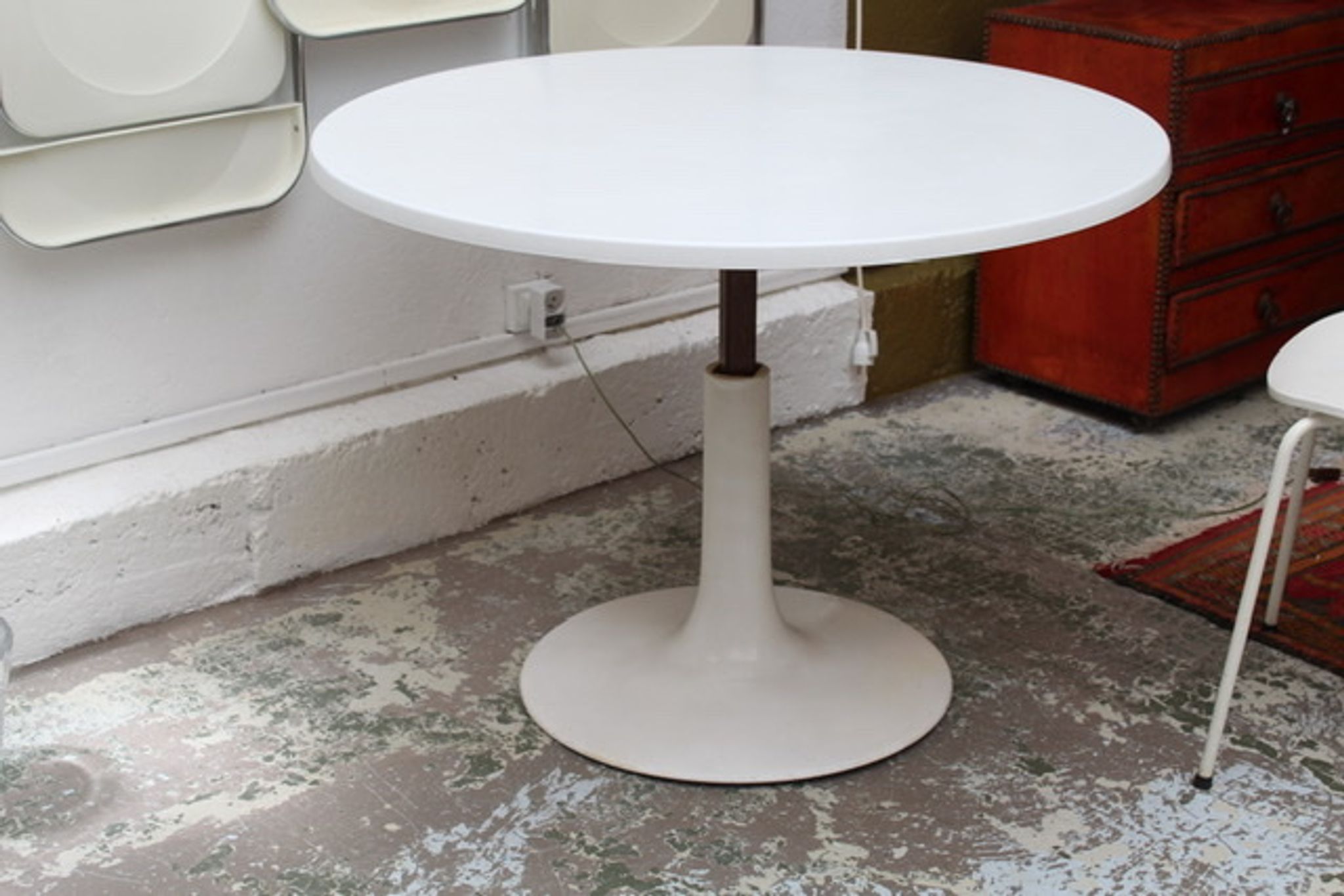 Table ronde basse ou haute seventies