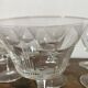 Coupes à champagne anciennes en verre gravé