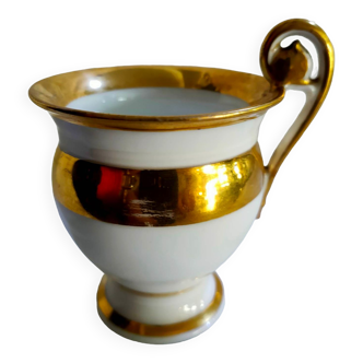 Porcelain cup from Paris Empire circa 1820