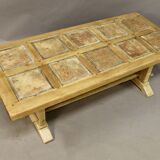 Table basse brutaliste par Maison de Tonge