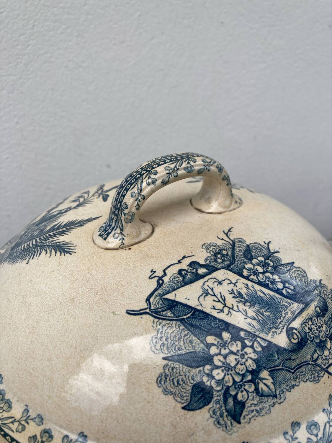 Earthenware tureen tureen Pexonne birds