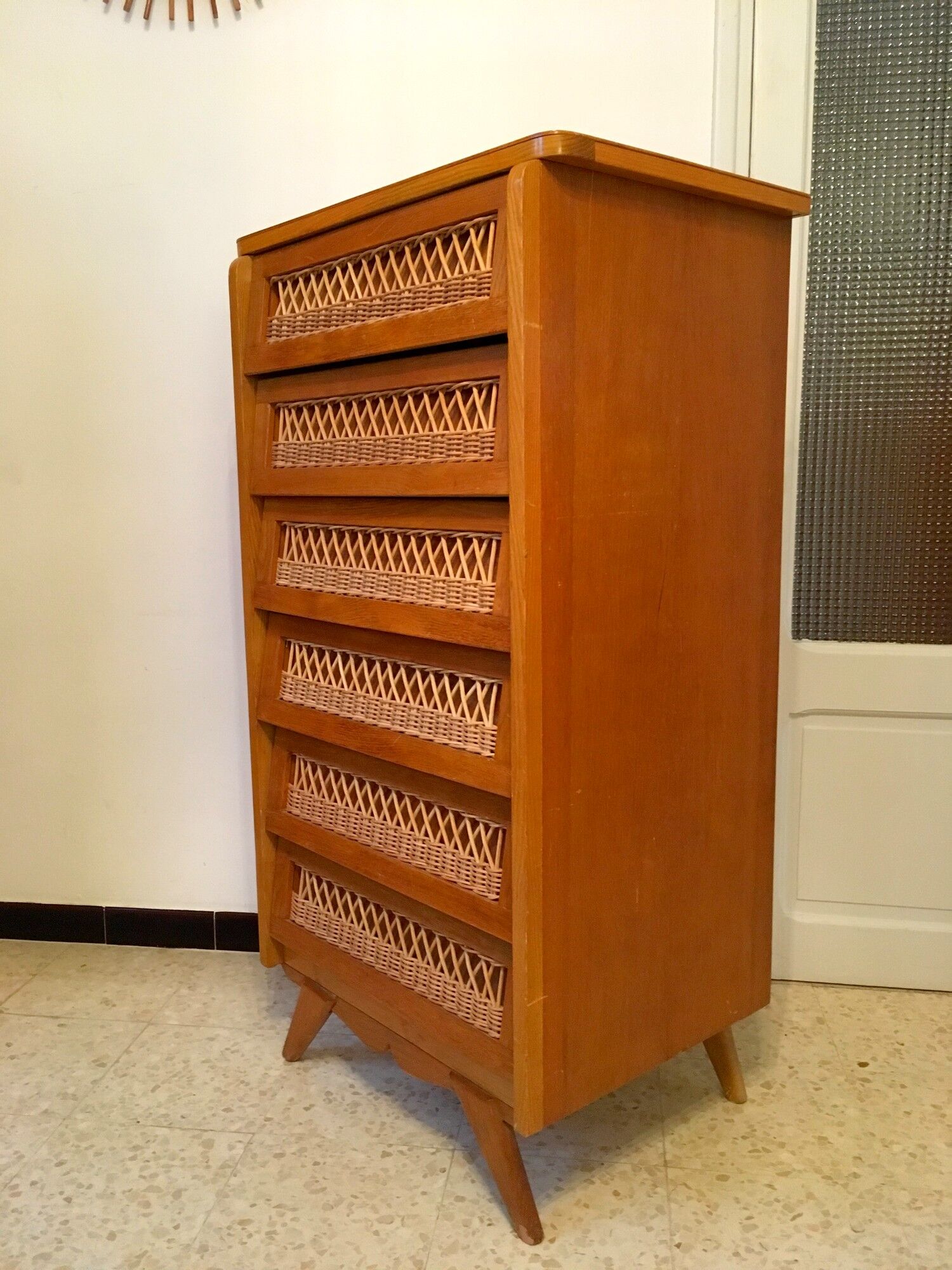 Dresser in rattan feet vintage compass 50s
