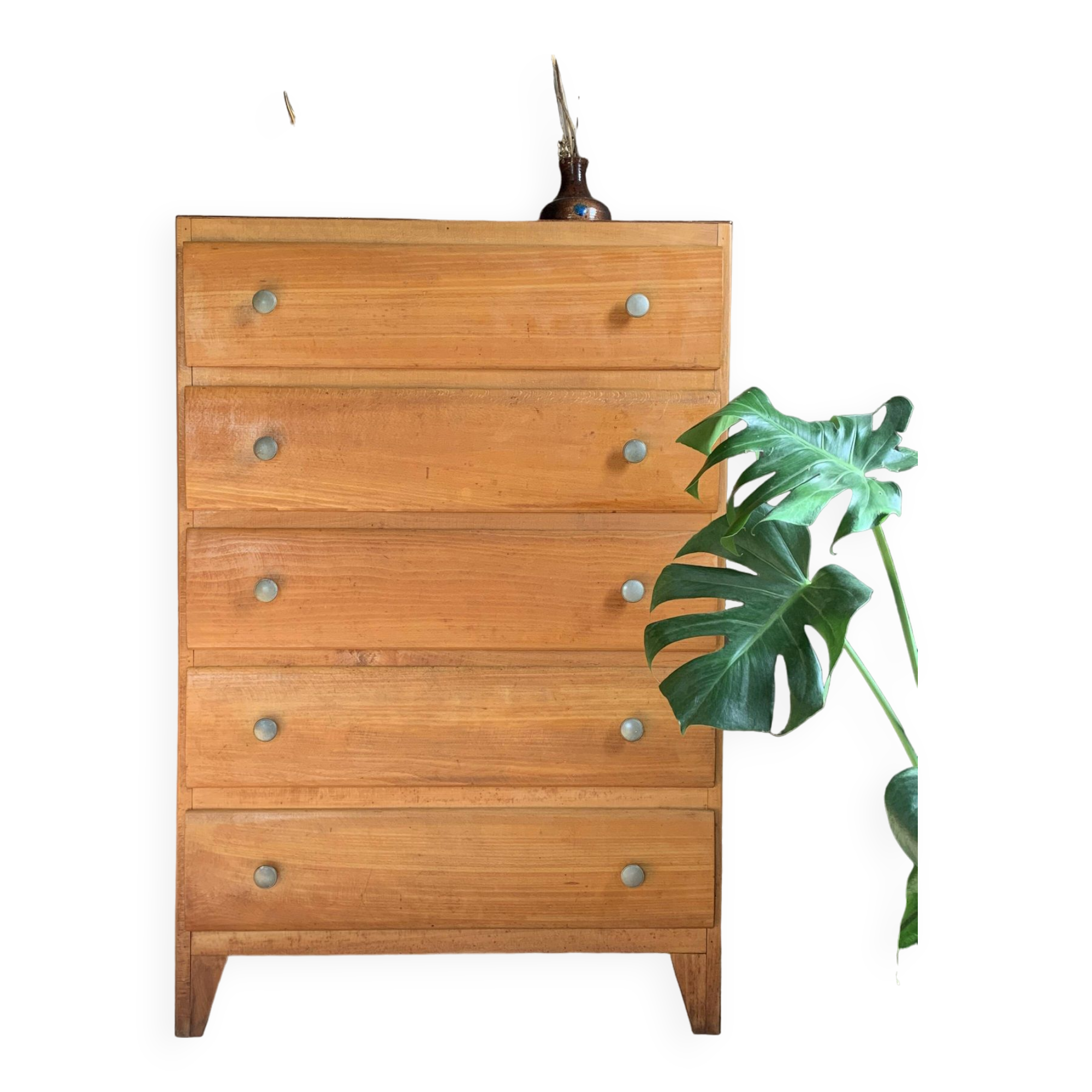 Vintage chest of drawers