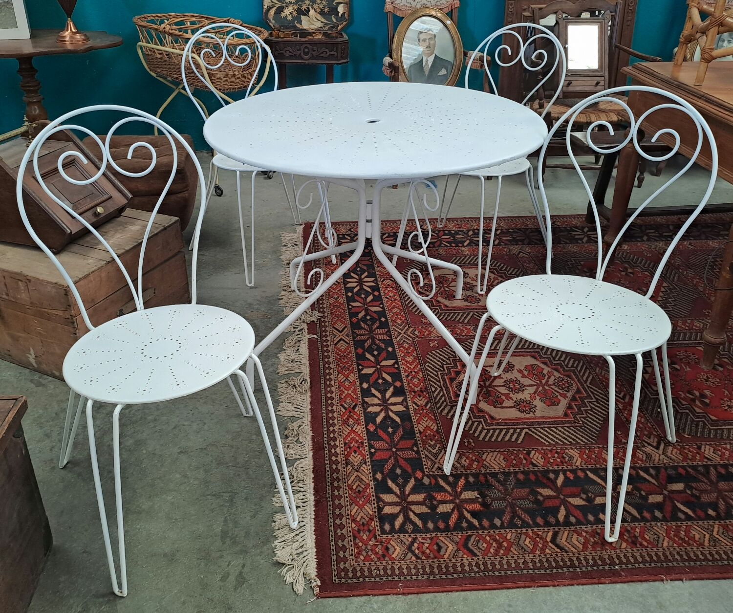Salon de jardin en fer forgé