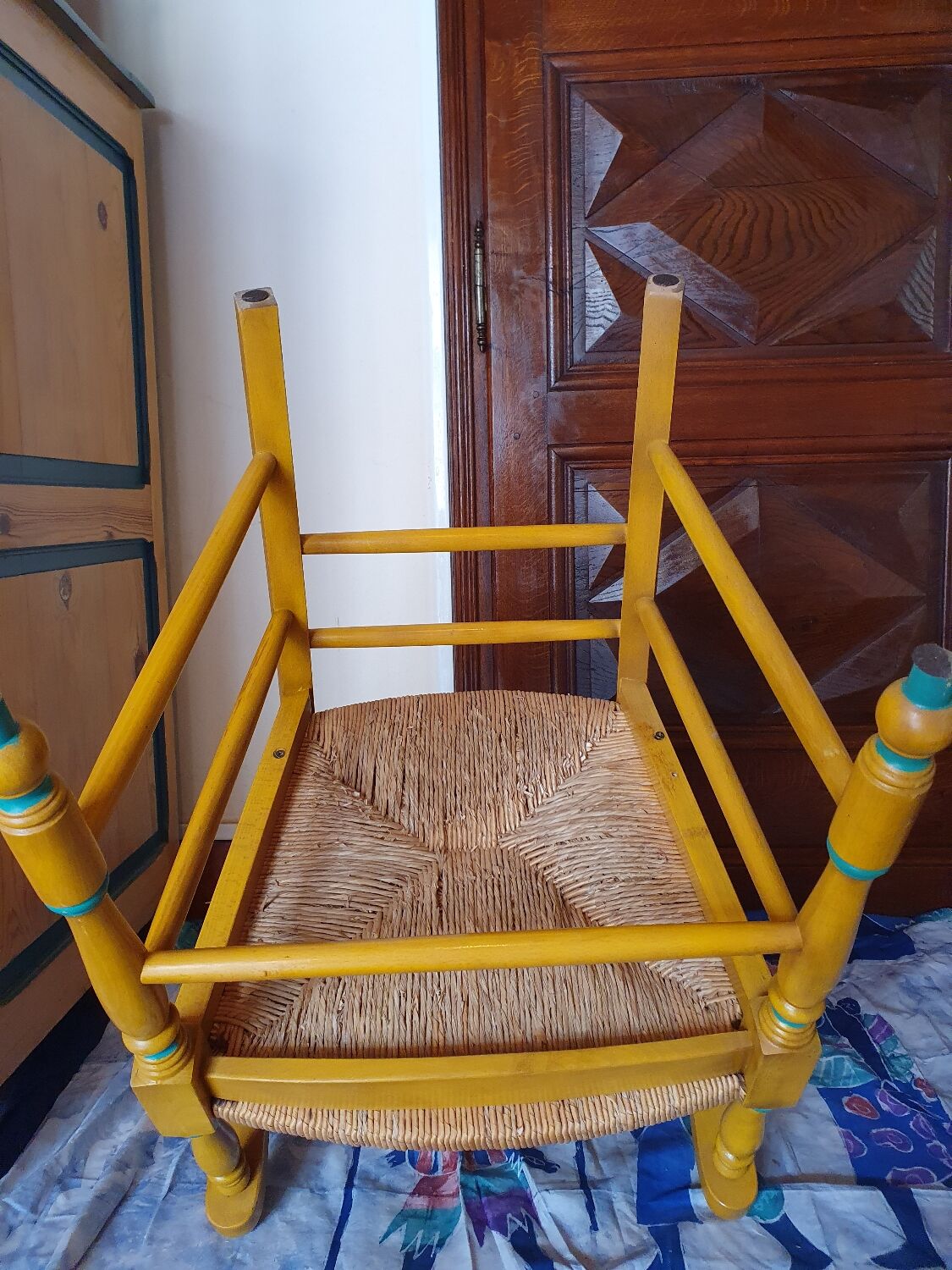 Provençal style GERBE armchair