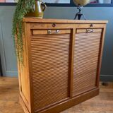 Low furniture double curtains