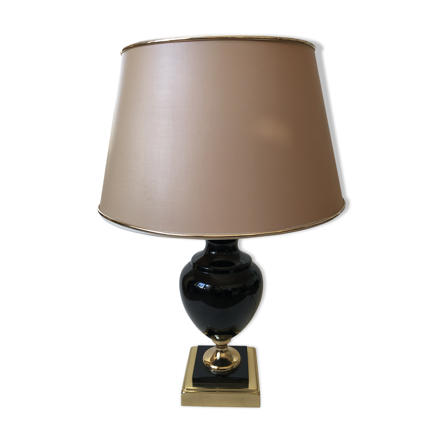 Lamp metal gold and black lacquered