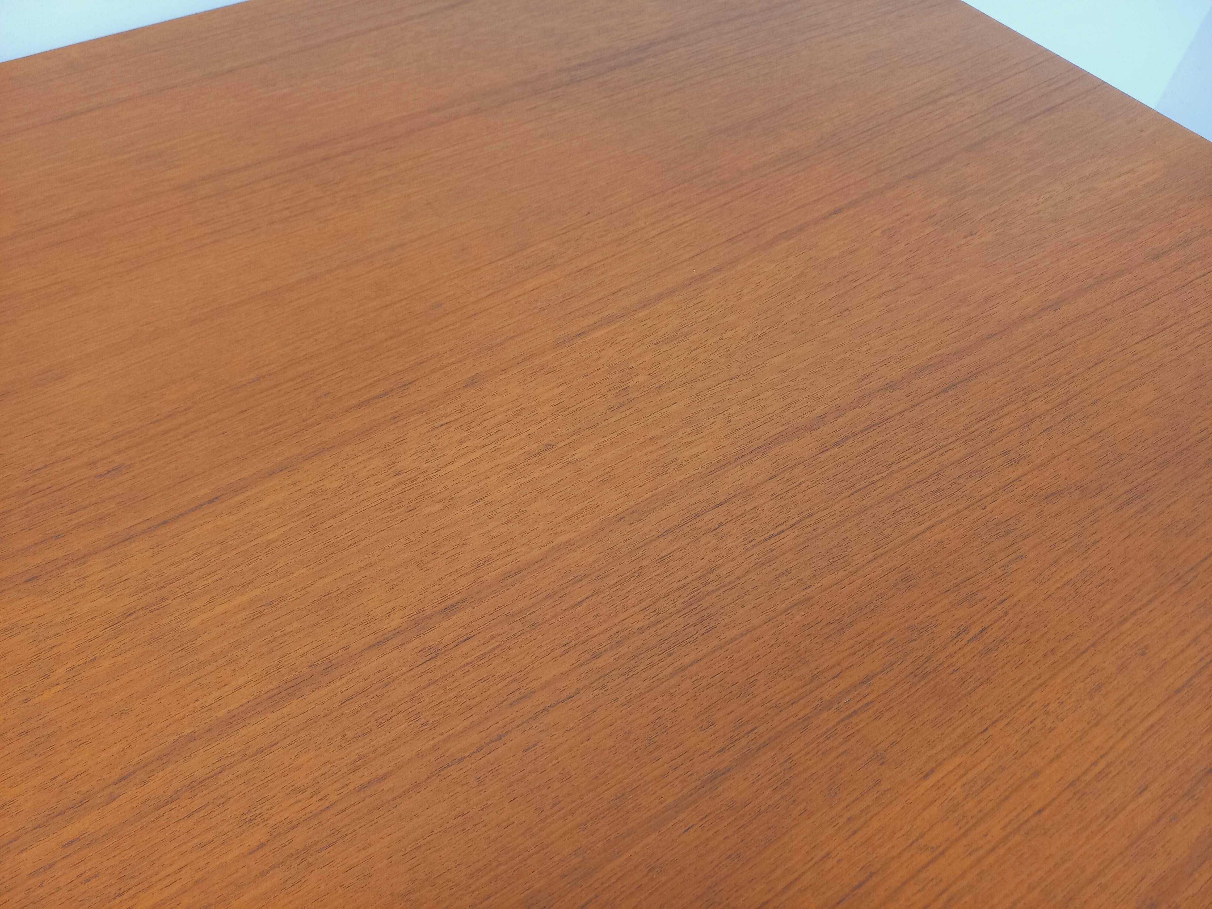 Table à manger rectangulaire style scandinave vintage des années 50 60 teck