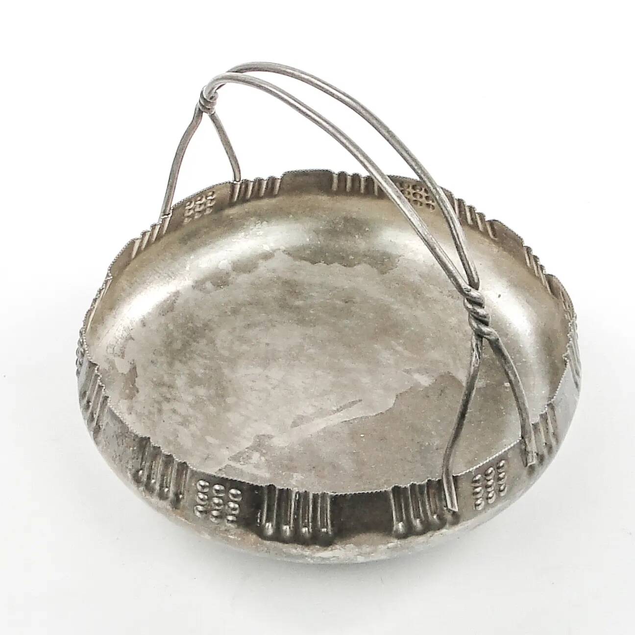 Art Nouveau fruit basket, silver metal, Kaiser, Germany, early 20th century