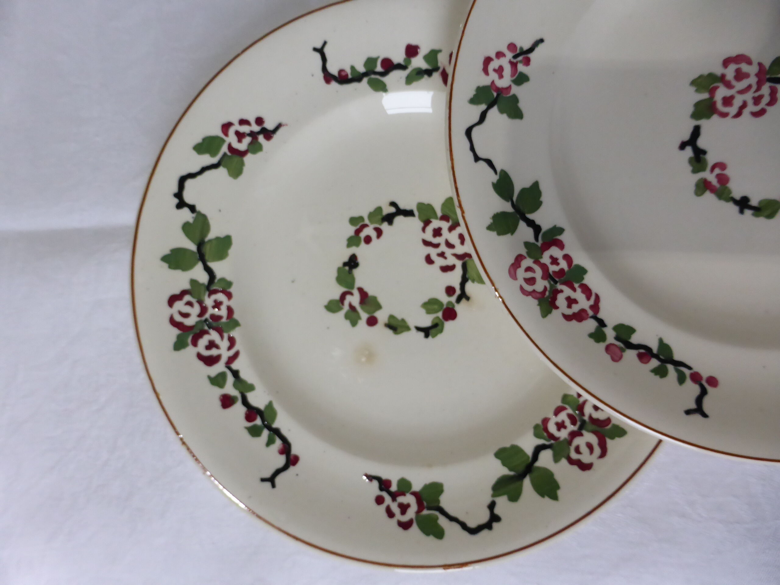 3 Longwy flat plates, Aubépine model