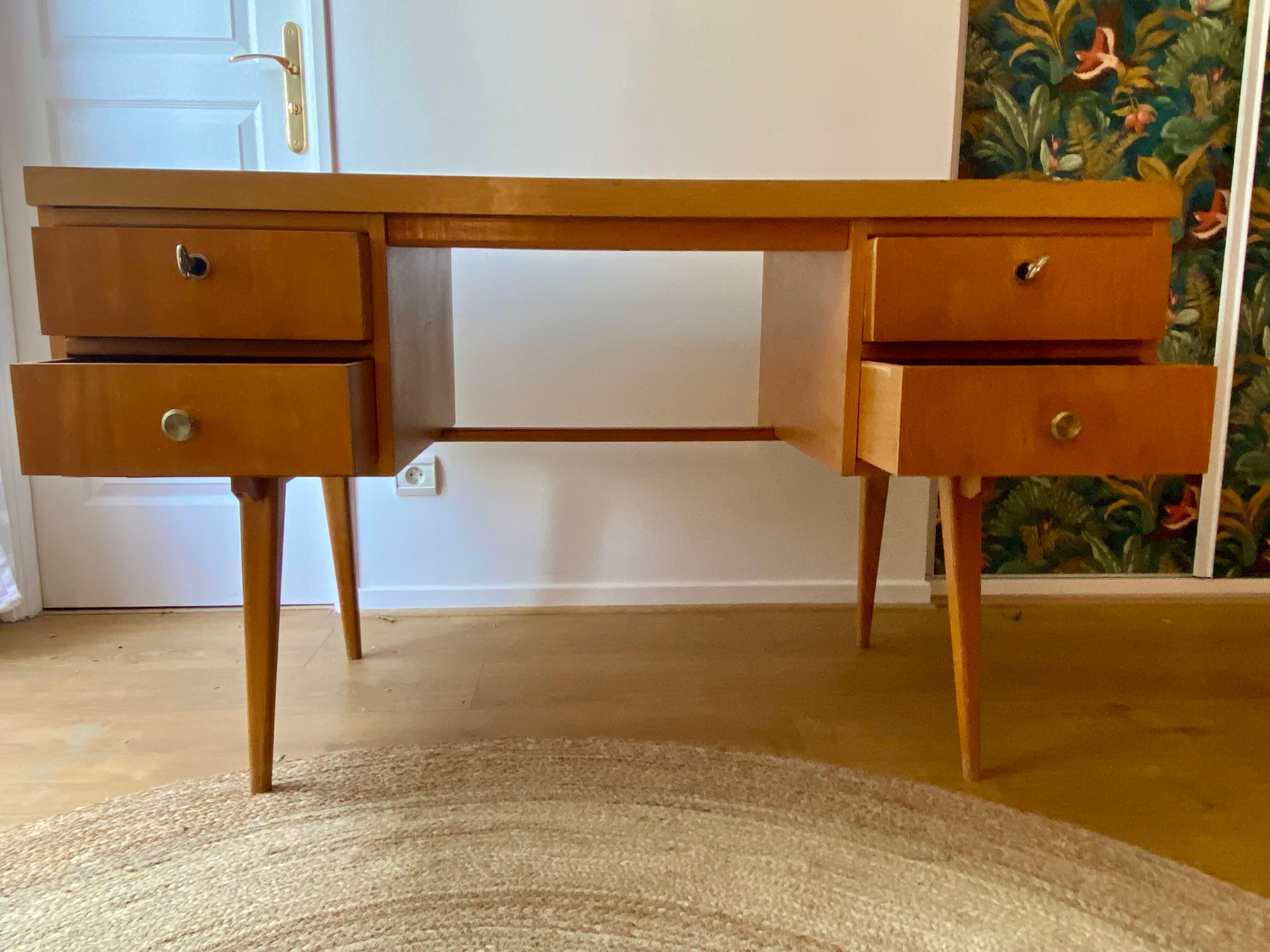 Desk feet compass 50s