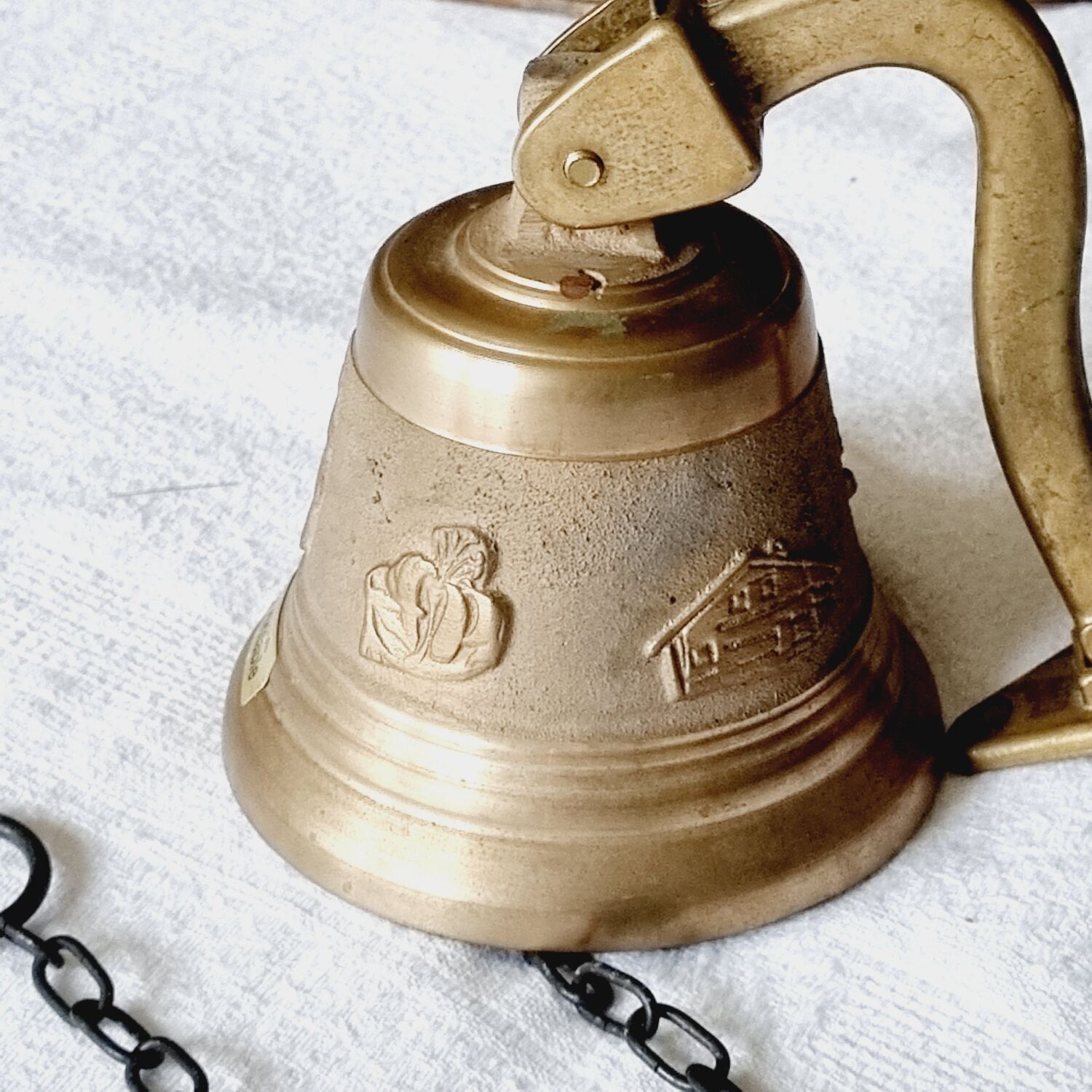 Cloche en bronze