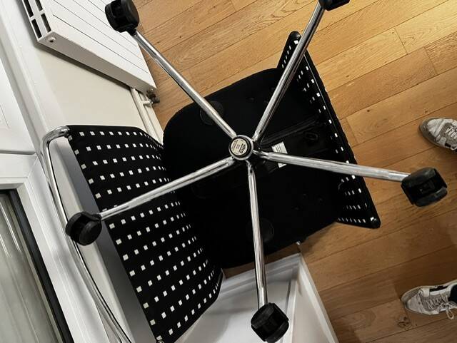 8 Office chairs Vitra – Antonio Citterio