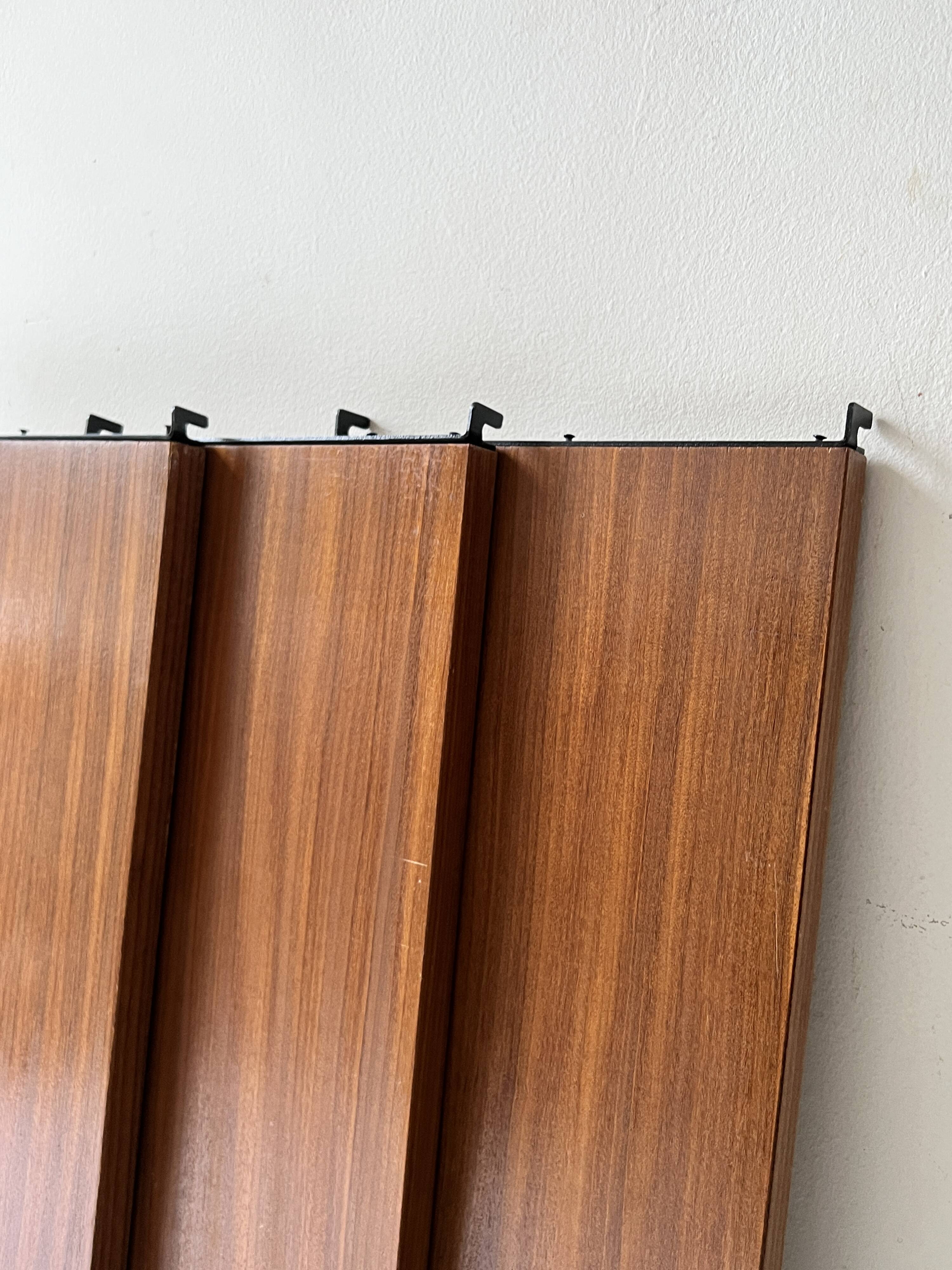 Scandinavian teak wall shelf bookcase ED. Tomado, Holland 1950