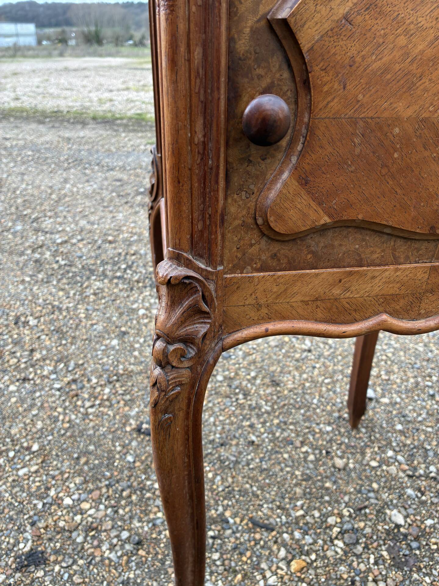 Table de chevet
