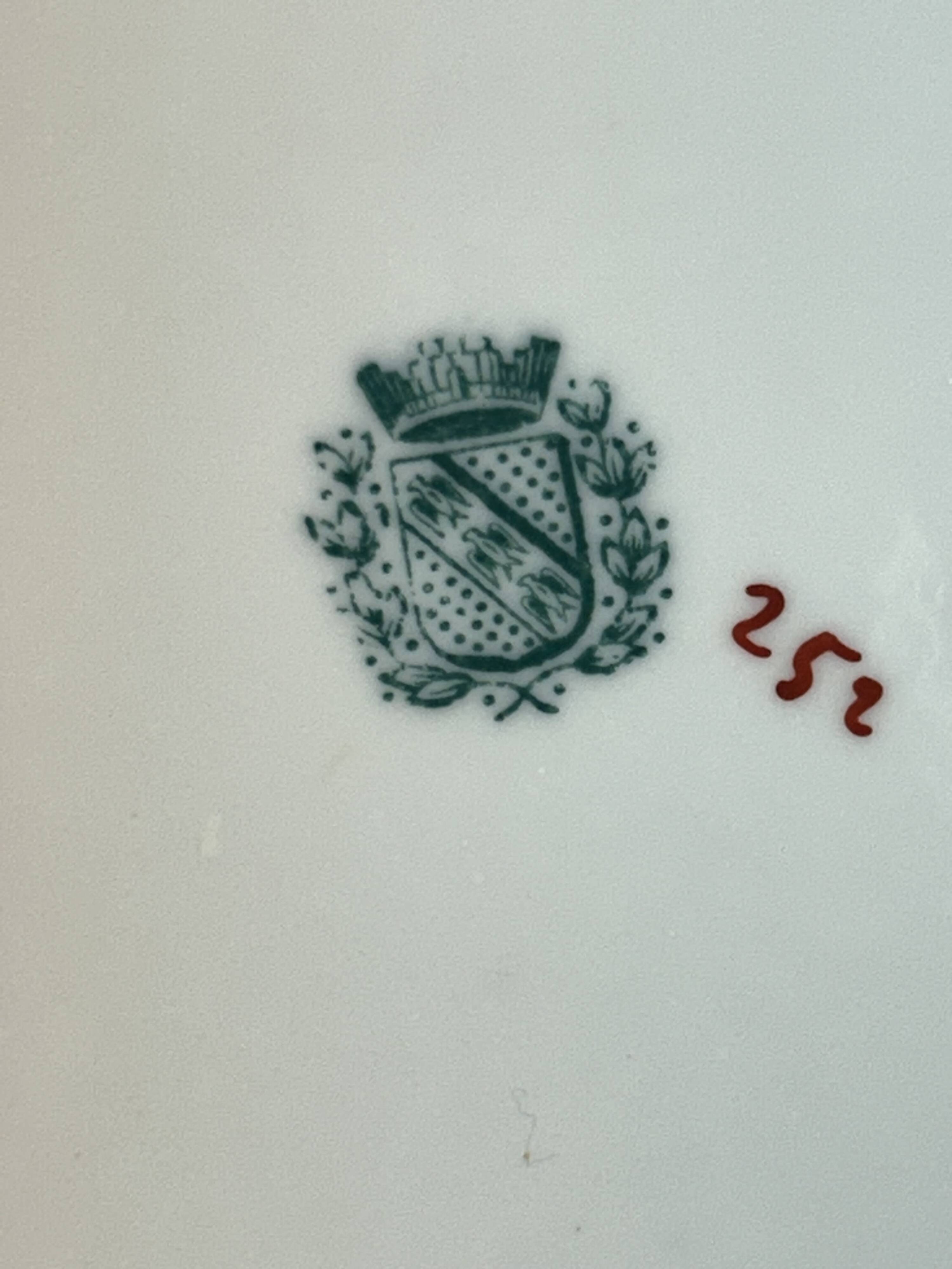 Sarreguemines Minton 252 set of 6 plates + 1 gift, 21 cm diameter