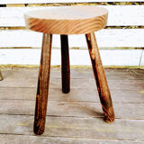 Farm tripod stool