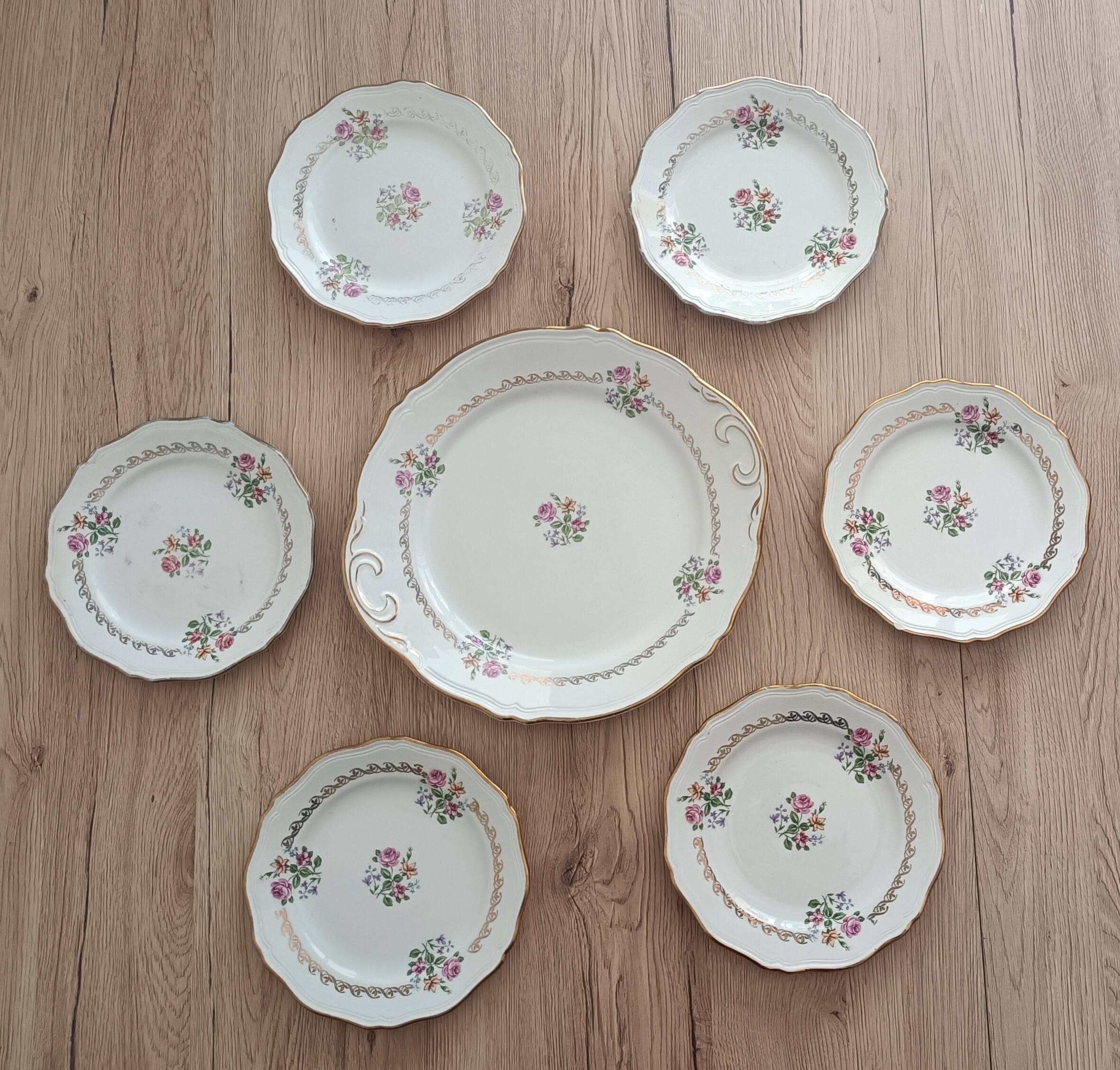 Set of flat dessert service and 6 plates l'Amandinoise St-Amand