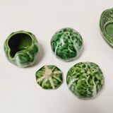Salt and pepper shaker set with cabbages in slip