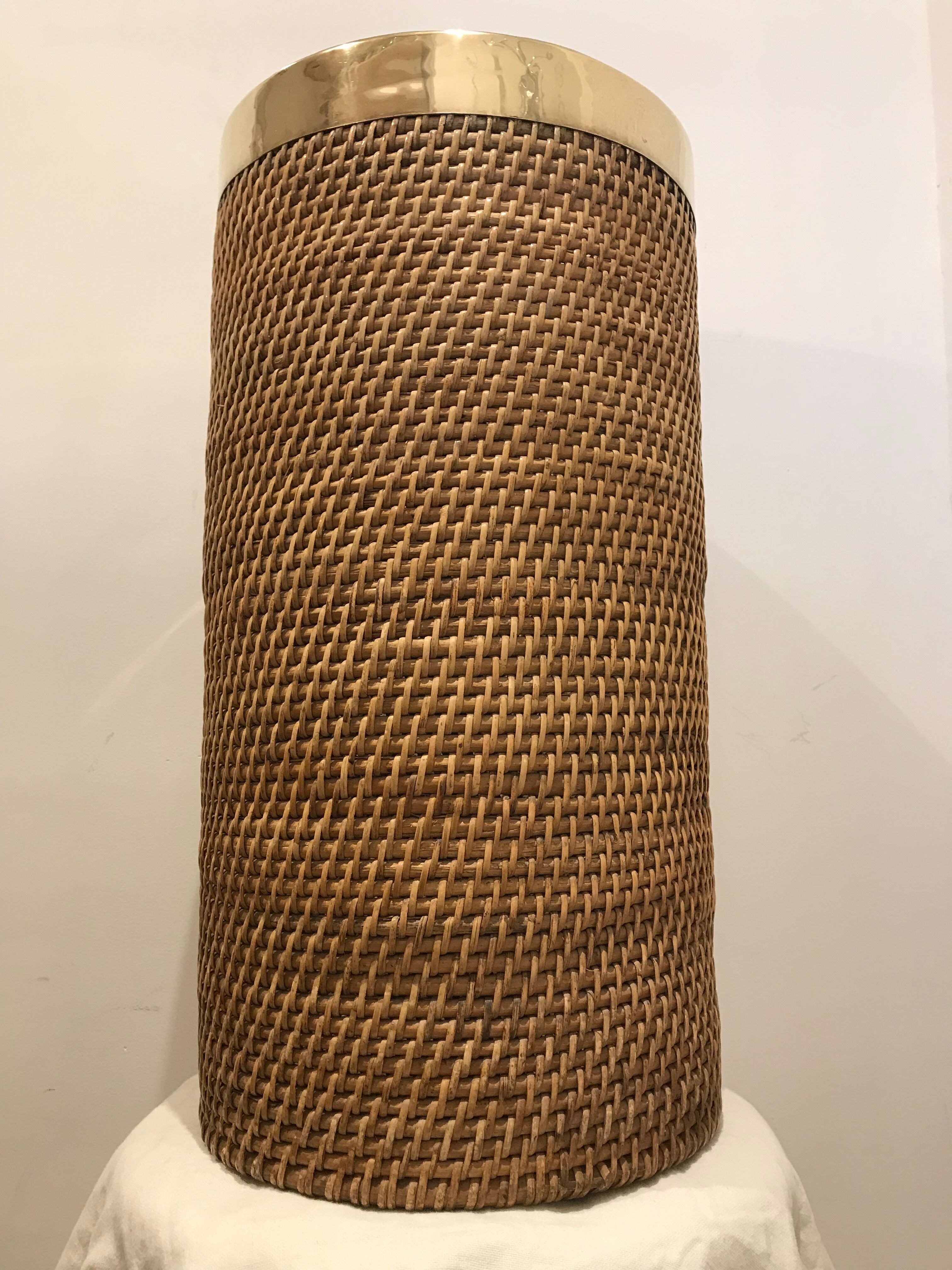 Umbrella wicker and brass