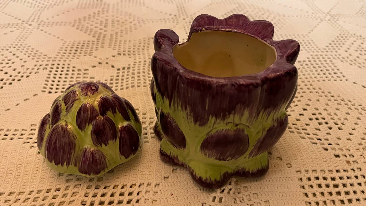 Vintage slip pot and plate