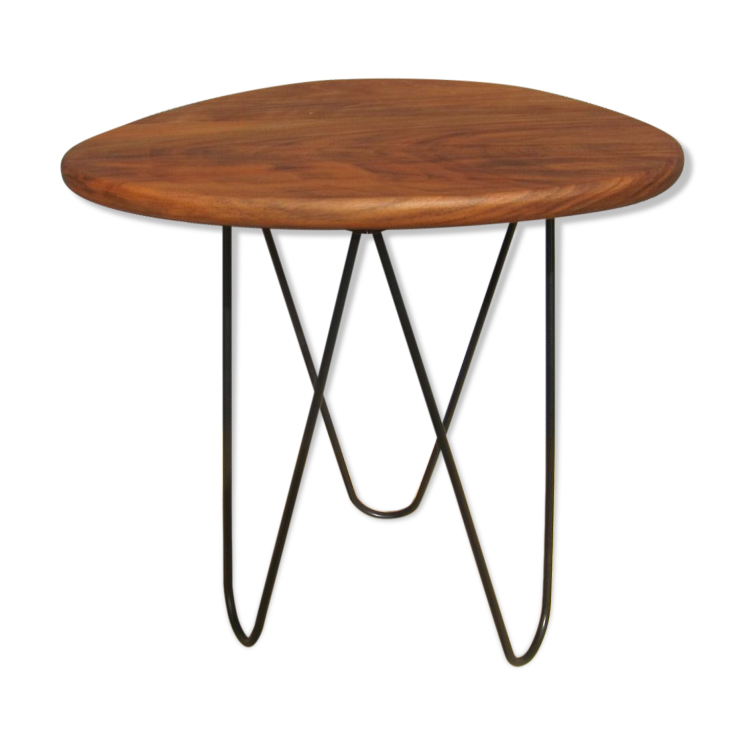 Tripod coffee table base pin
