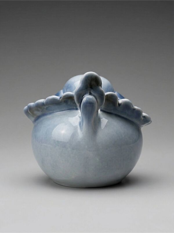 Pique-fleurs oiseau en porcelaine Virebent, France