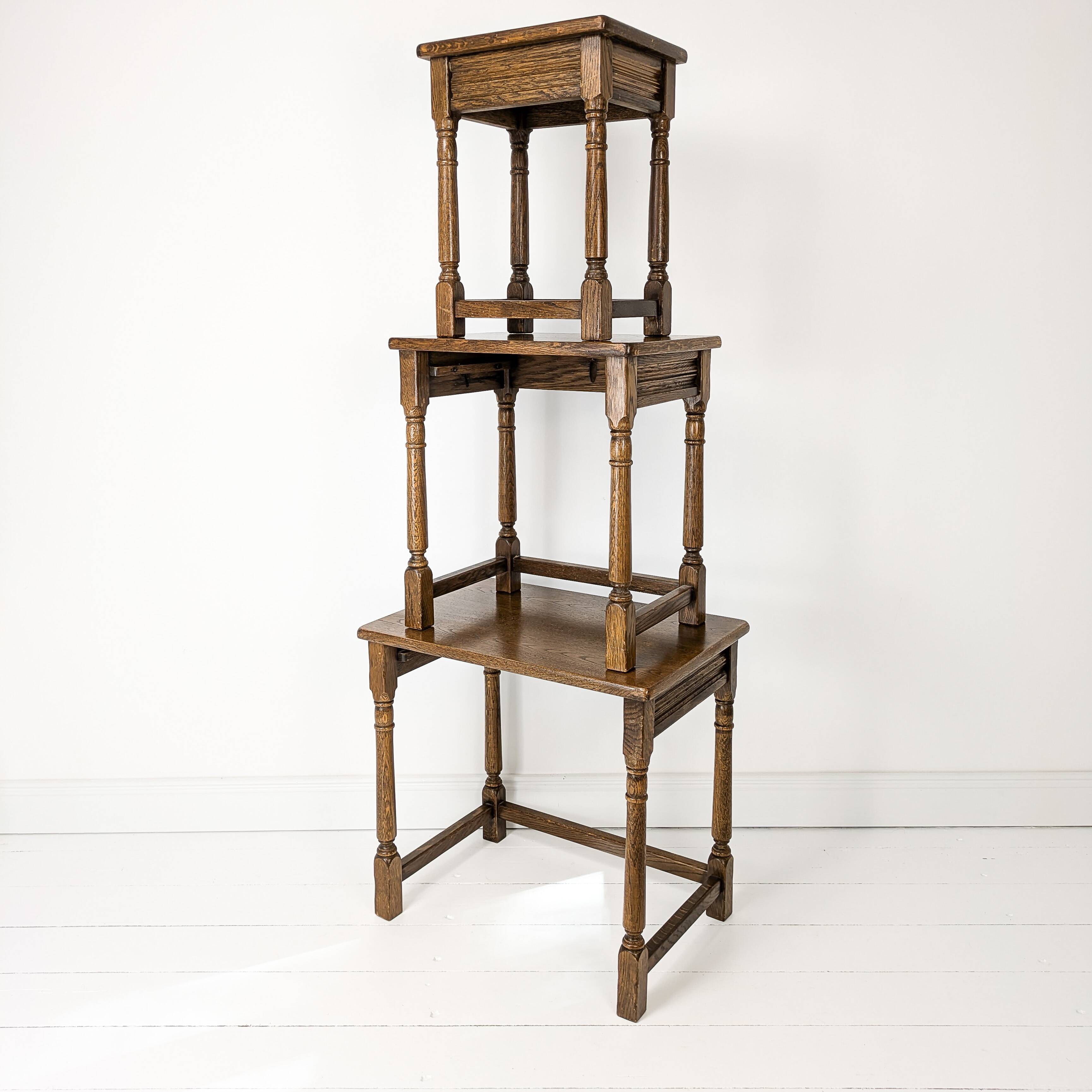 Lot de 3 tables d'appoint Mid Century Vintage en bois massif Landhaus Rustikal Banc de fleurs Tabour