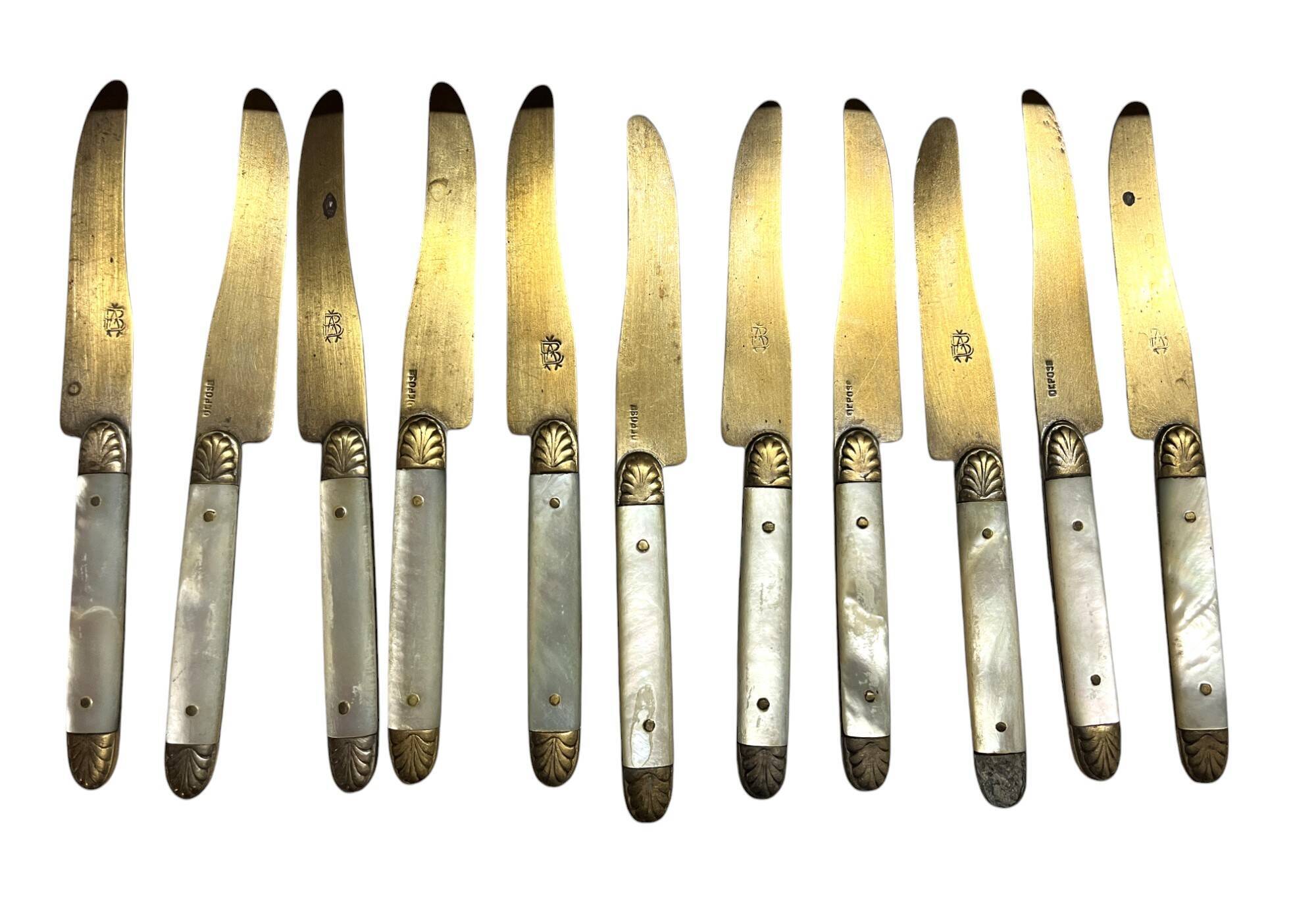 Tableware, 34 dessert cutlery sets with mother-of-pearl handles, early 20th century