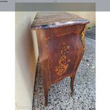 Chest of drawers Chest of drawers with curved marquetry front and sides opening with three drawers on three rows