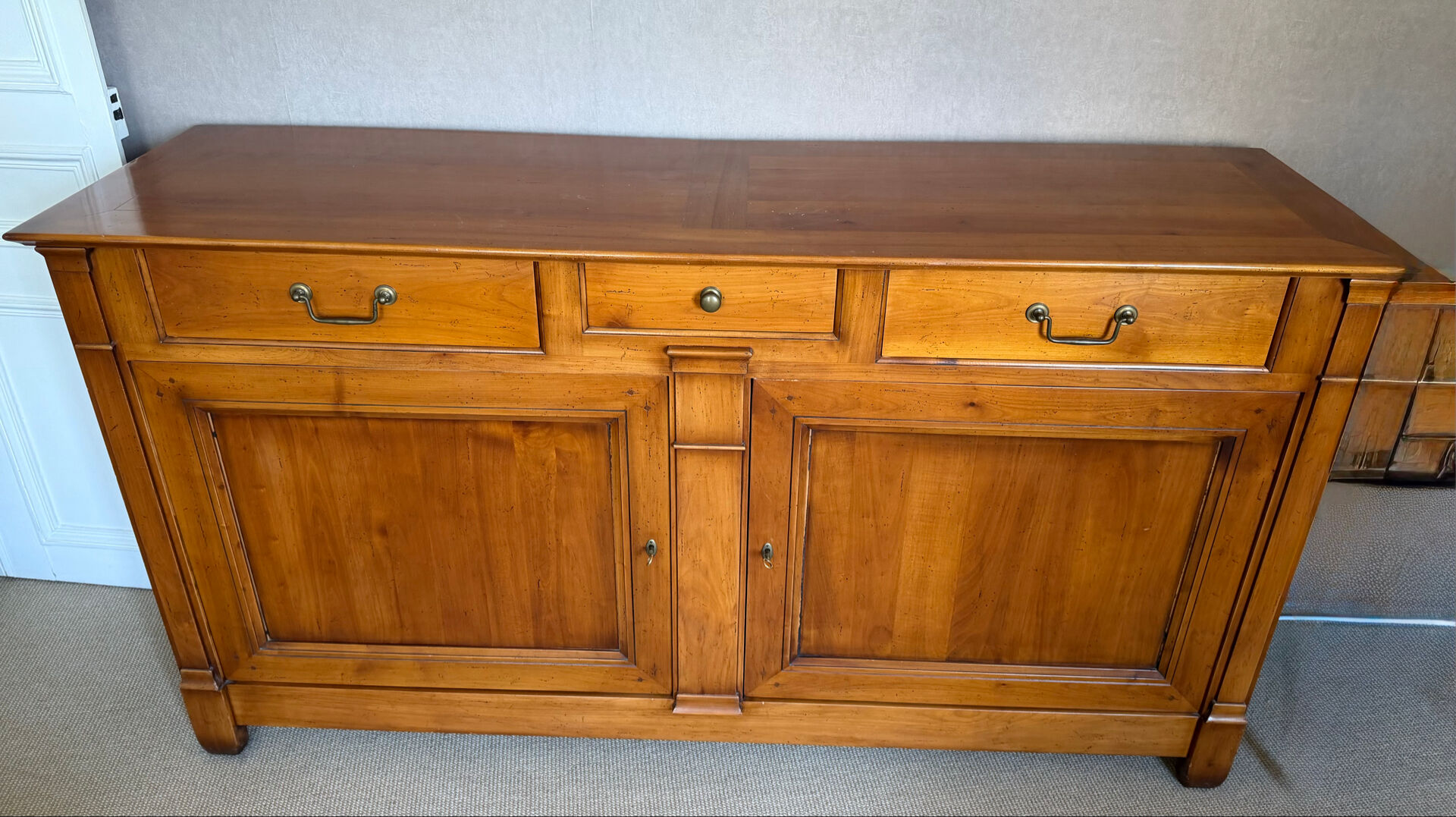 Solid cherry wood sideboard – Atelier Villa, Faubourg Saint-Antoine Paris