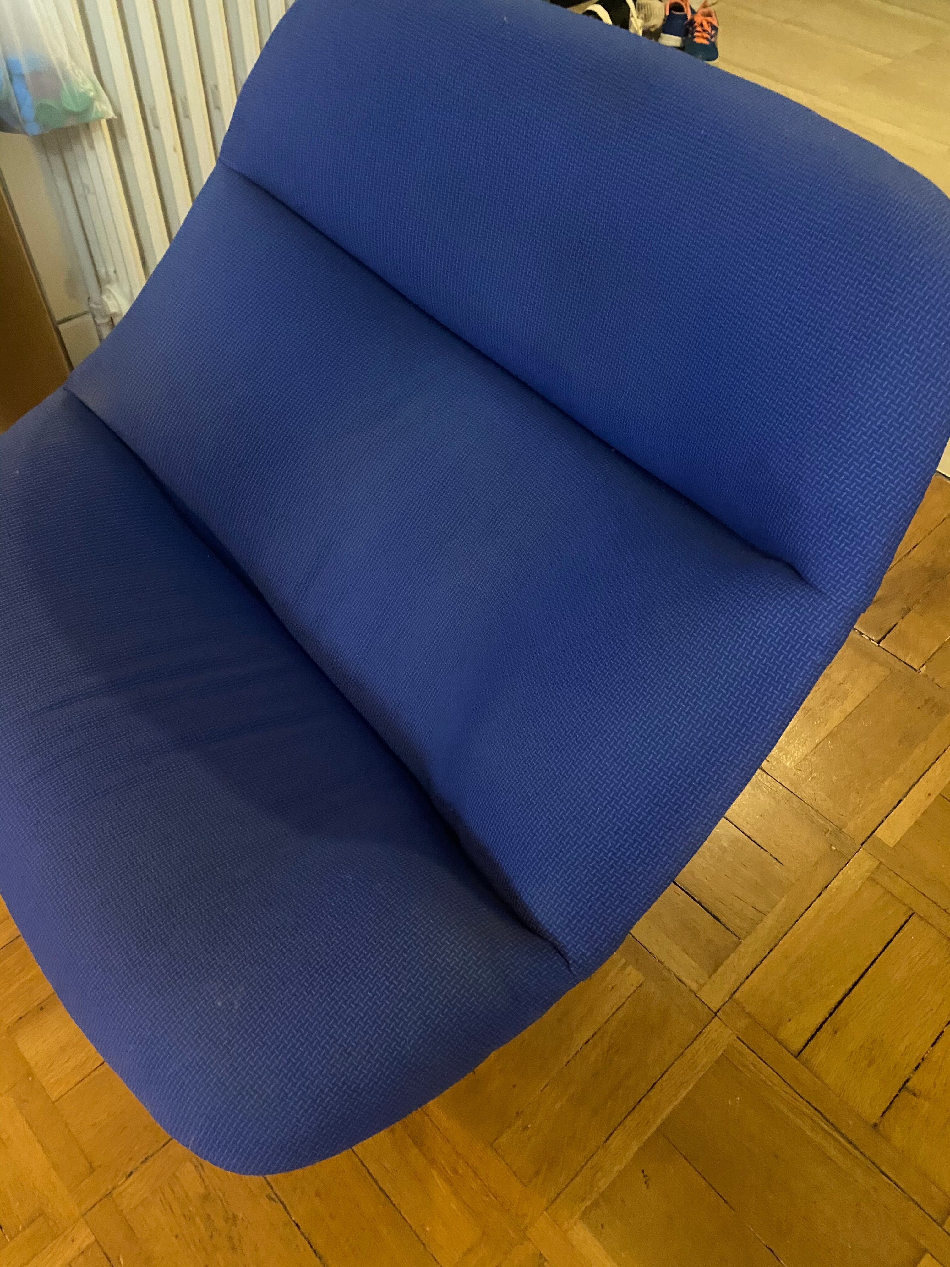 Pierre Paulin's oyster F557 chair for Artifort