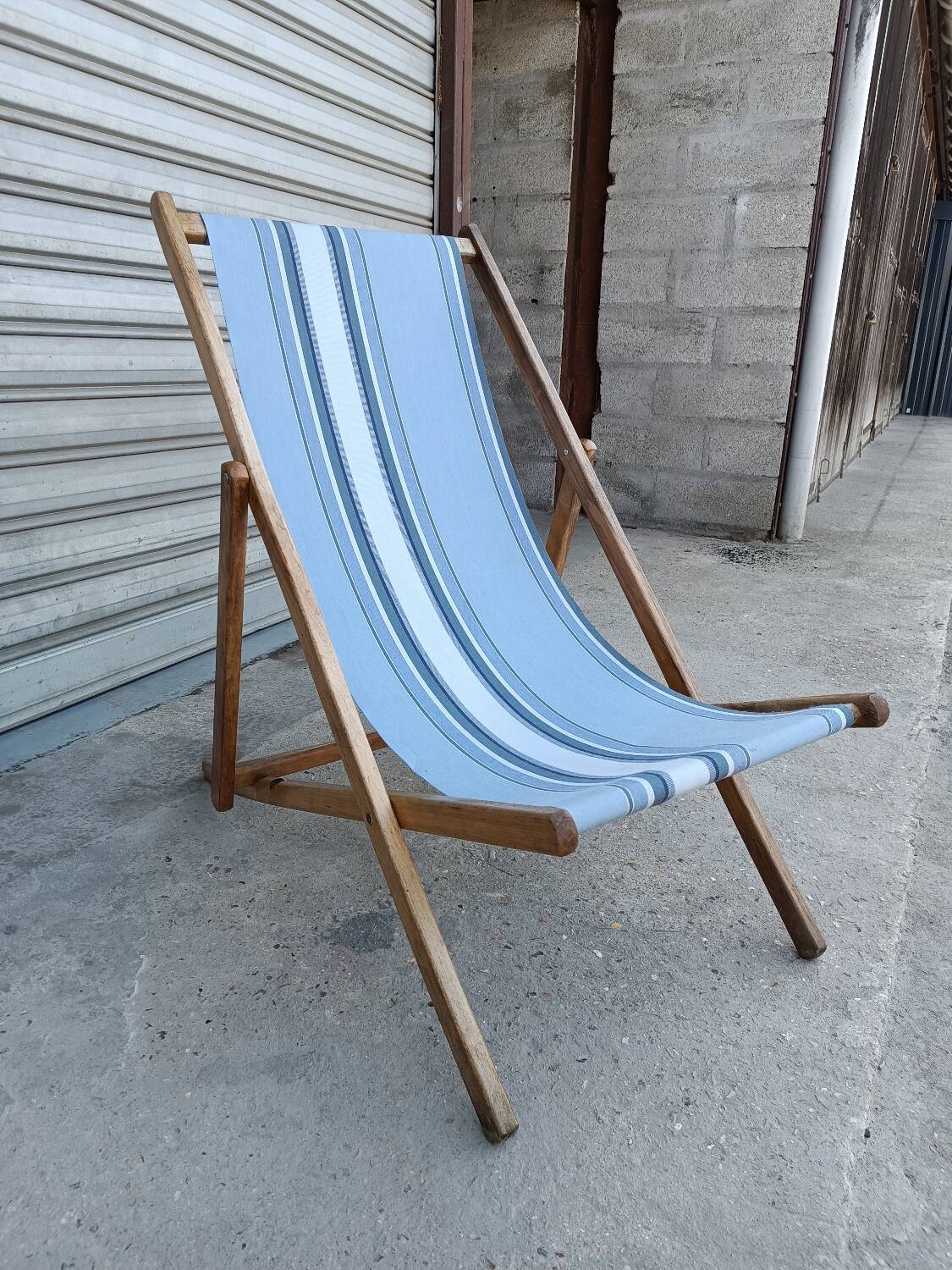 Vintage deckchair 1970