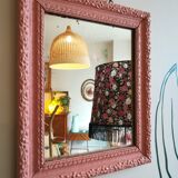 Miroir ancien bois peint en vieux rose 28x35cm