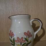 Sandstone pitcher with 3 pink flowers