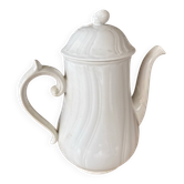 White Villeroy & Boch teapot